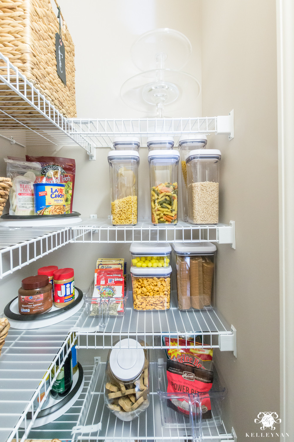 Small Kitchen Pantry Organizer
 Nine Ideas to Organize a Small Pantry with Wire Shelving