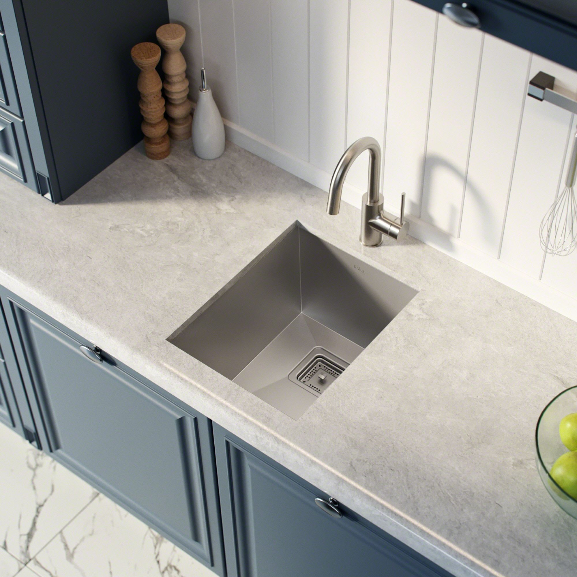 Small Kitchen Sinks
 Why you must pick a single bowl sink for a small kitchen