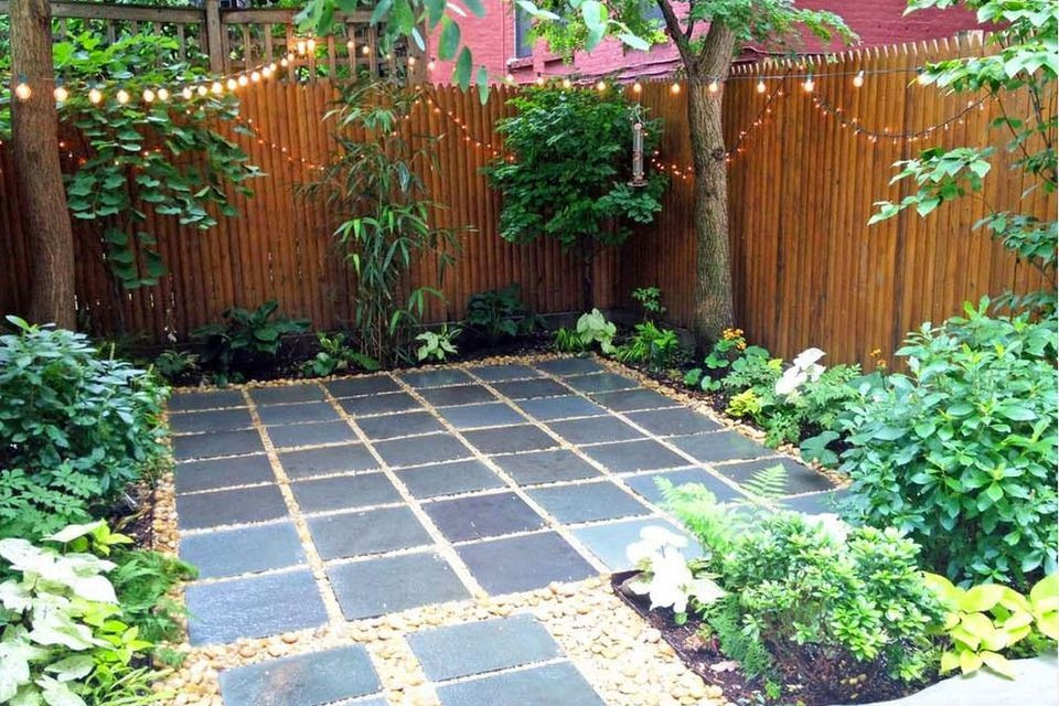 Small Space Backyard Ideas
 14 Best Outdoor Decorating Ideas for Small Spaces