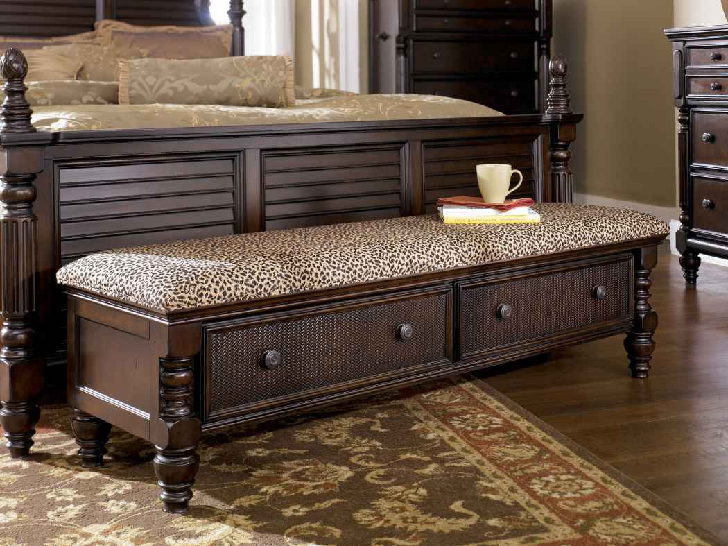 Small Storage Bench For Bedroom
 Bedroom Benches with Storage Ideas – HomesFeed