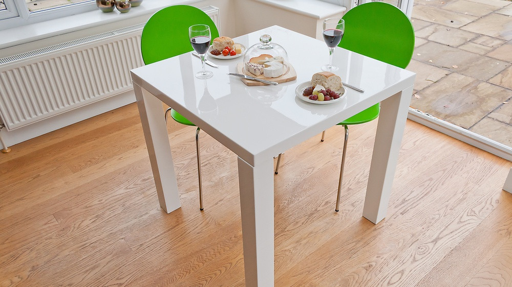 Small White Kitchen Table
 Fern White Gloss Kitchen Table