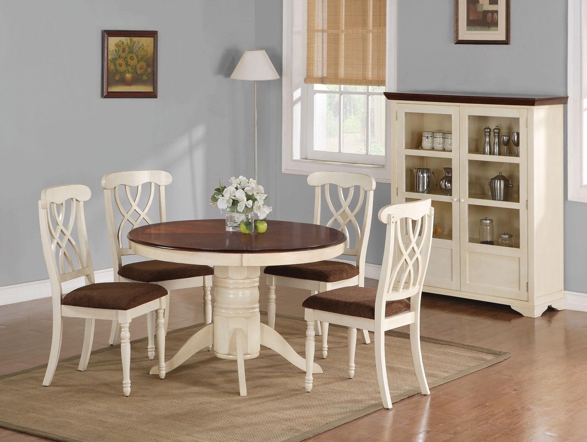 Small White Kitchen Table
 Beautiful White Round Kitchen Table and Chairs