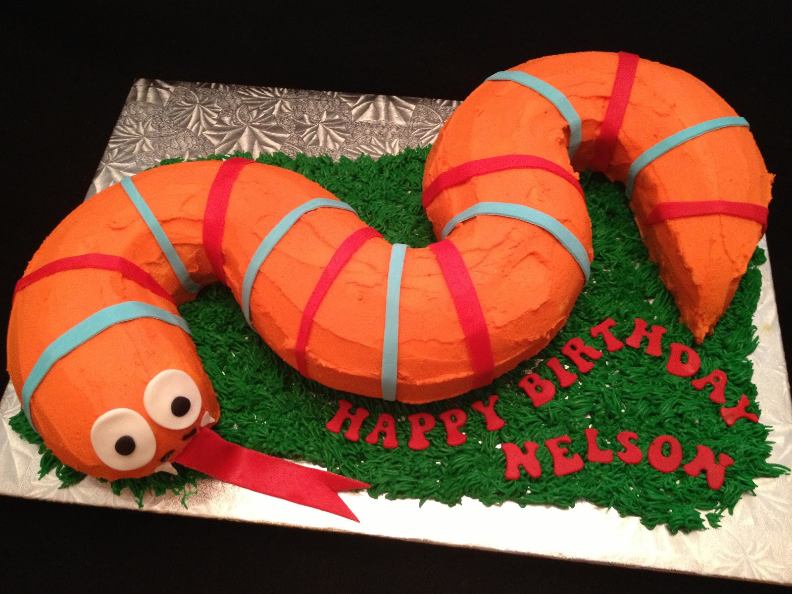 Snake Birthday Cake
 Snake Cakes – Decoration Ideas