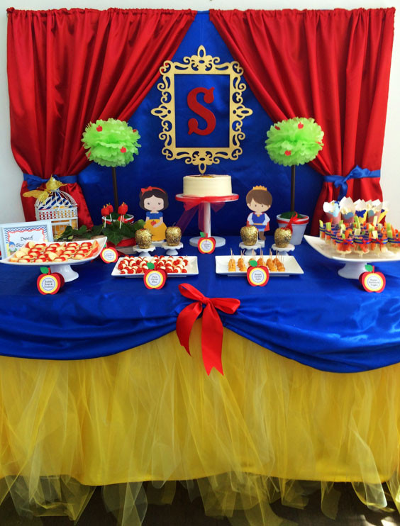 Snow White Birthday Decorations
 Samantha s Snow White Birthday Project Nursery