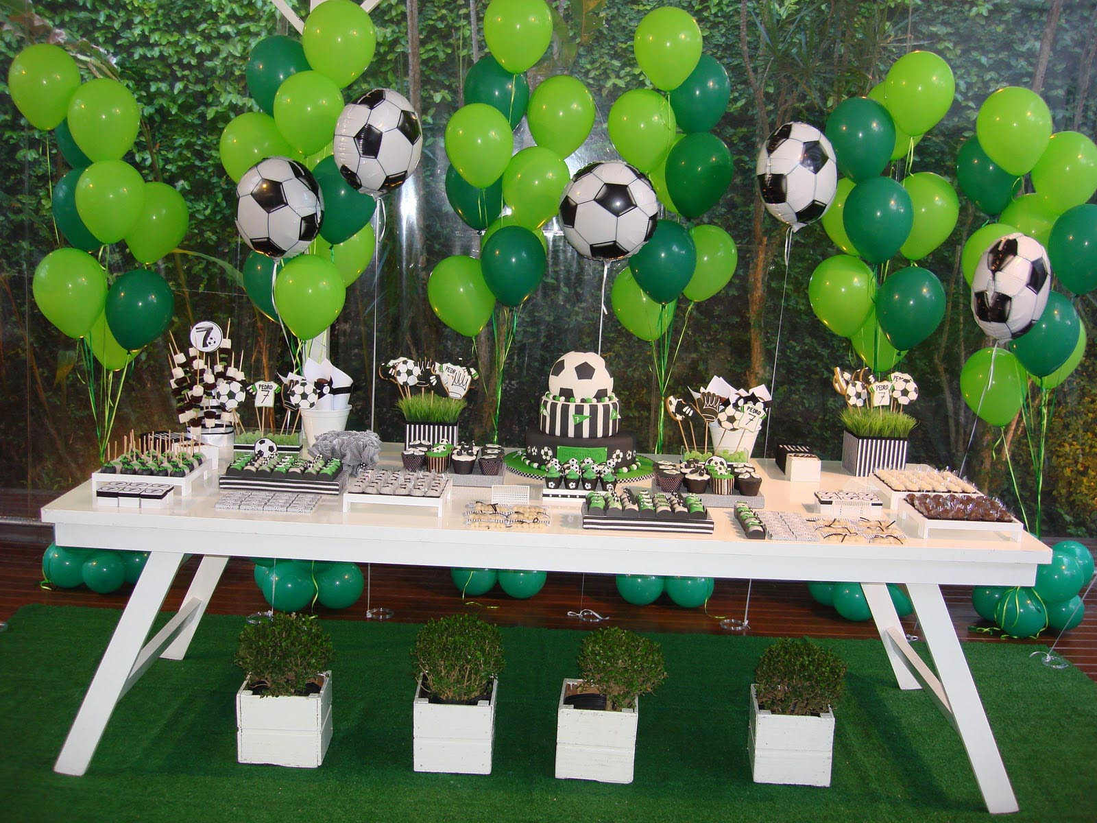 Soccer Birthday Party Ideas
 Soccer Birthday Party Favor Ideas