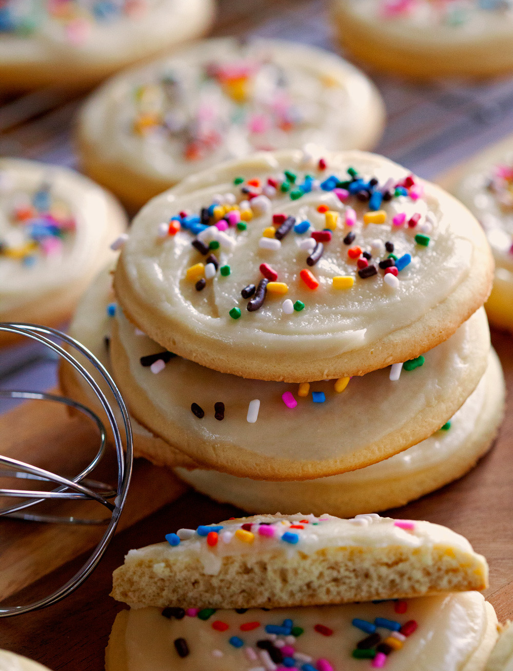 Soft Sugar Cookies With Frosting
 Frosted Soft Sugar Cookies