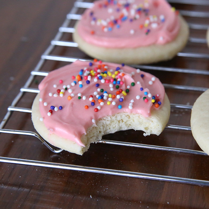 Soft Sugar Cookies With Frosting
 the best soft sugar cookie cream cheese frosting recipe