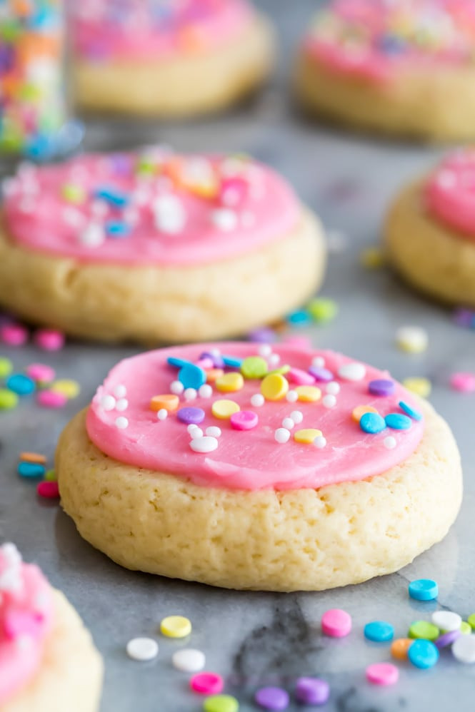 Soft Sugar Cookies With Frosting
 Soft Frosted Sugar Cookies Sugar Spun Run