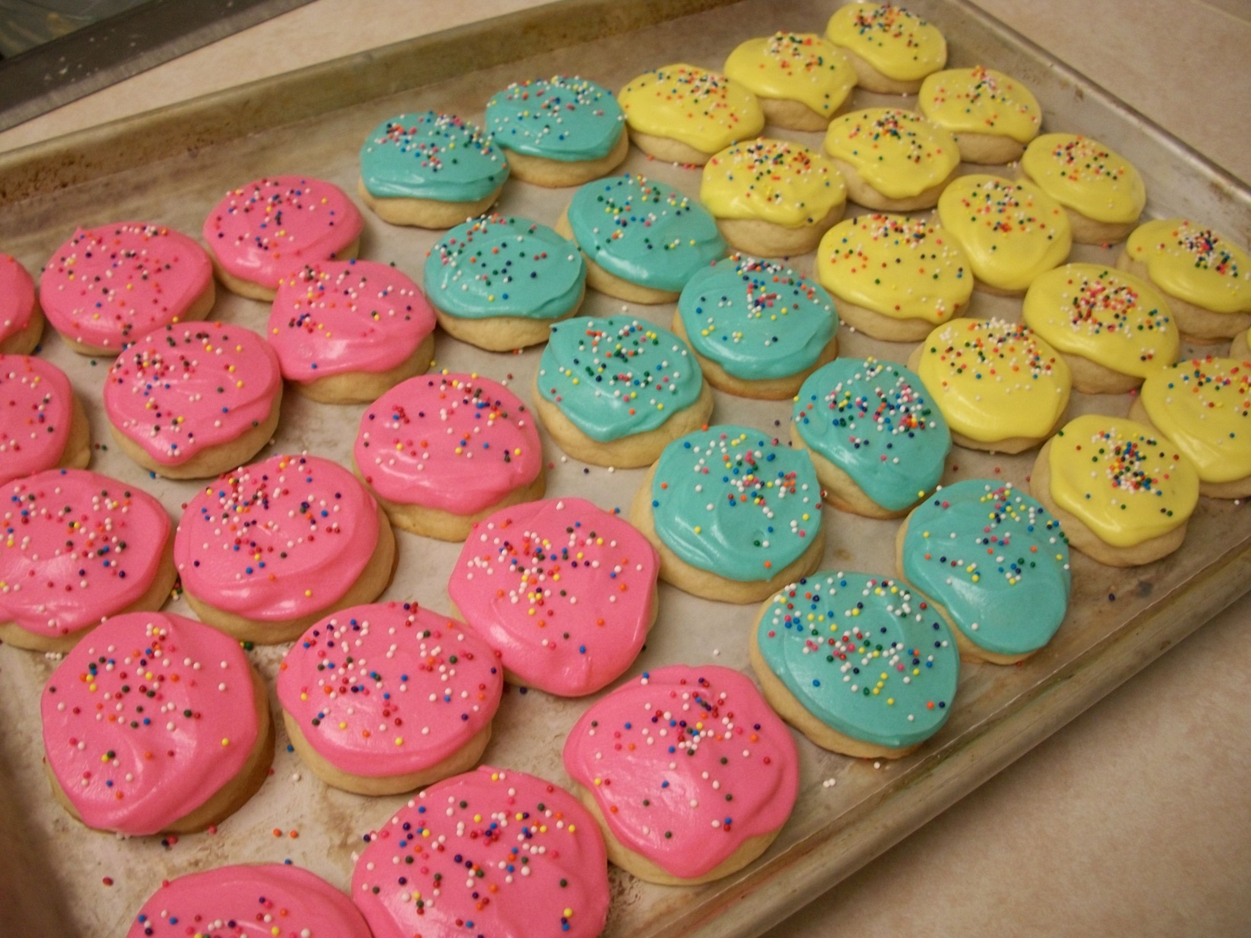 Soft Sugar Cookies With Frosting
 soft frosted sugar cookies