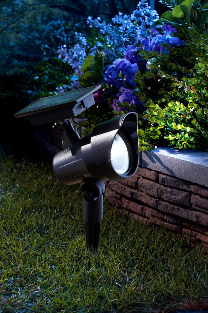 Solar Landscape Spotlights
 Moonrays Premium Output Solar Powered LED Spotlight