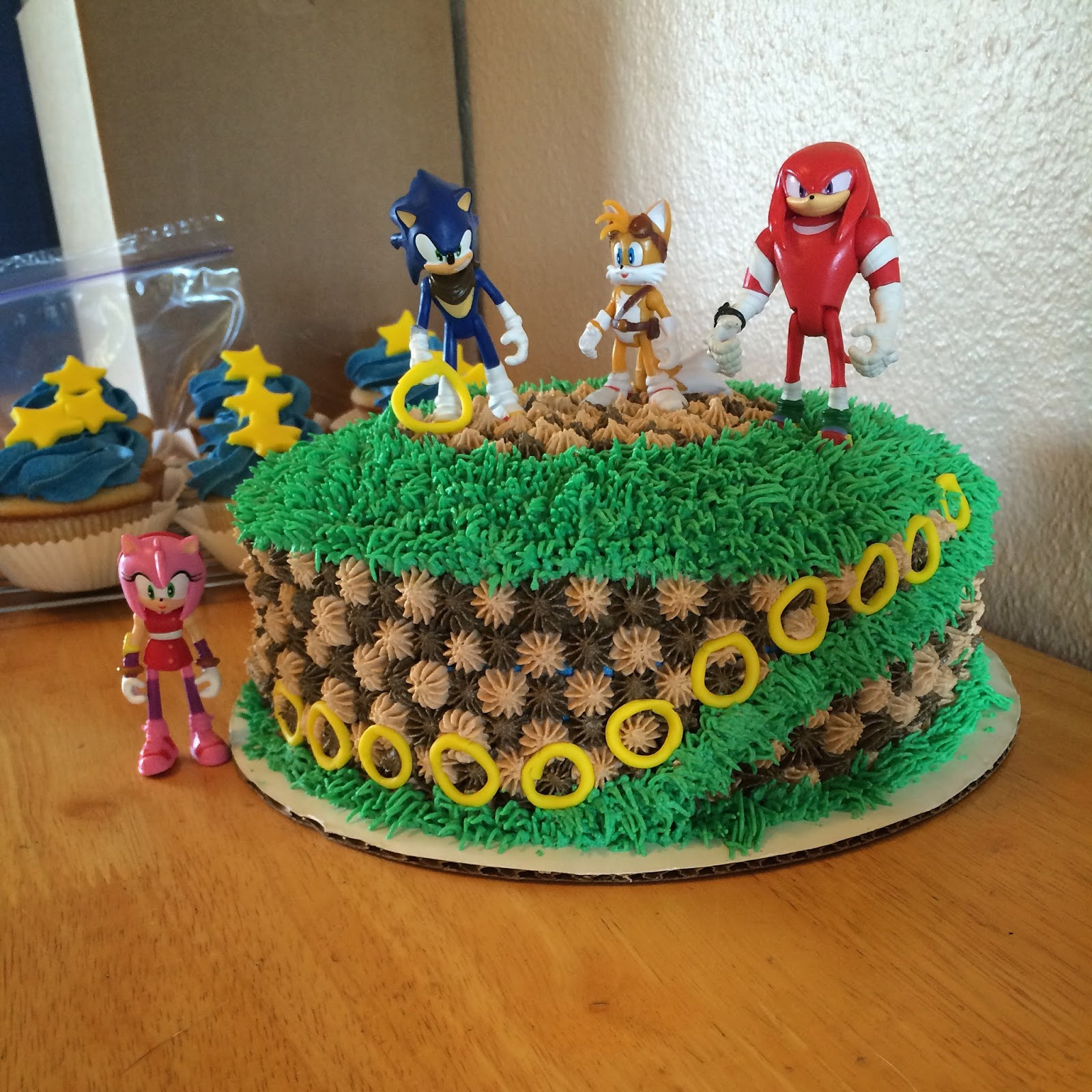 Sonic The Hedgehog Birthday Cake
 Sonic the Hedgehog birthday party