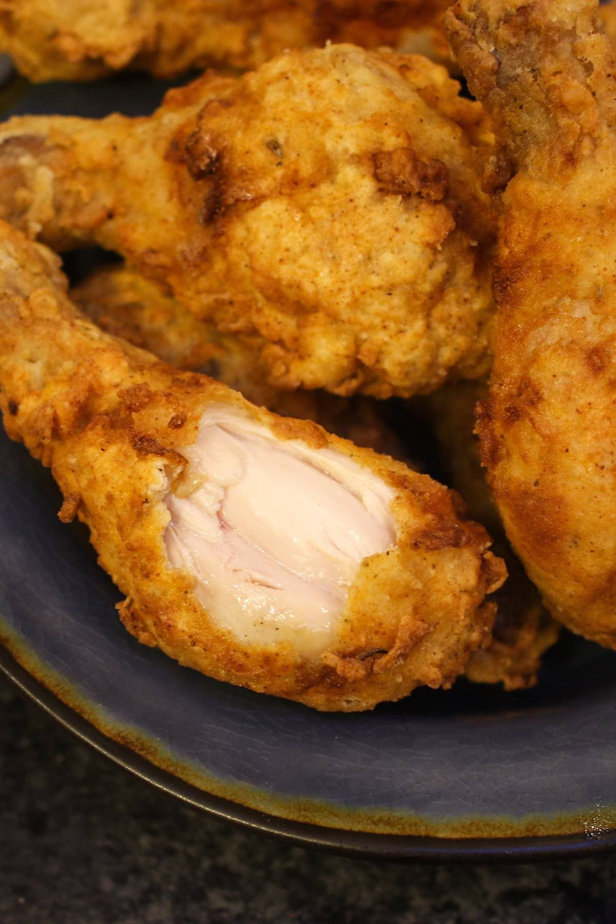Sous Vide Fried Chicken Thighs
 Crispy and Tender Sous Vide Fried Chicken