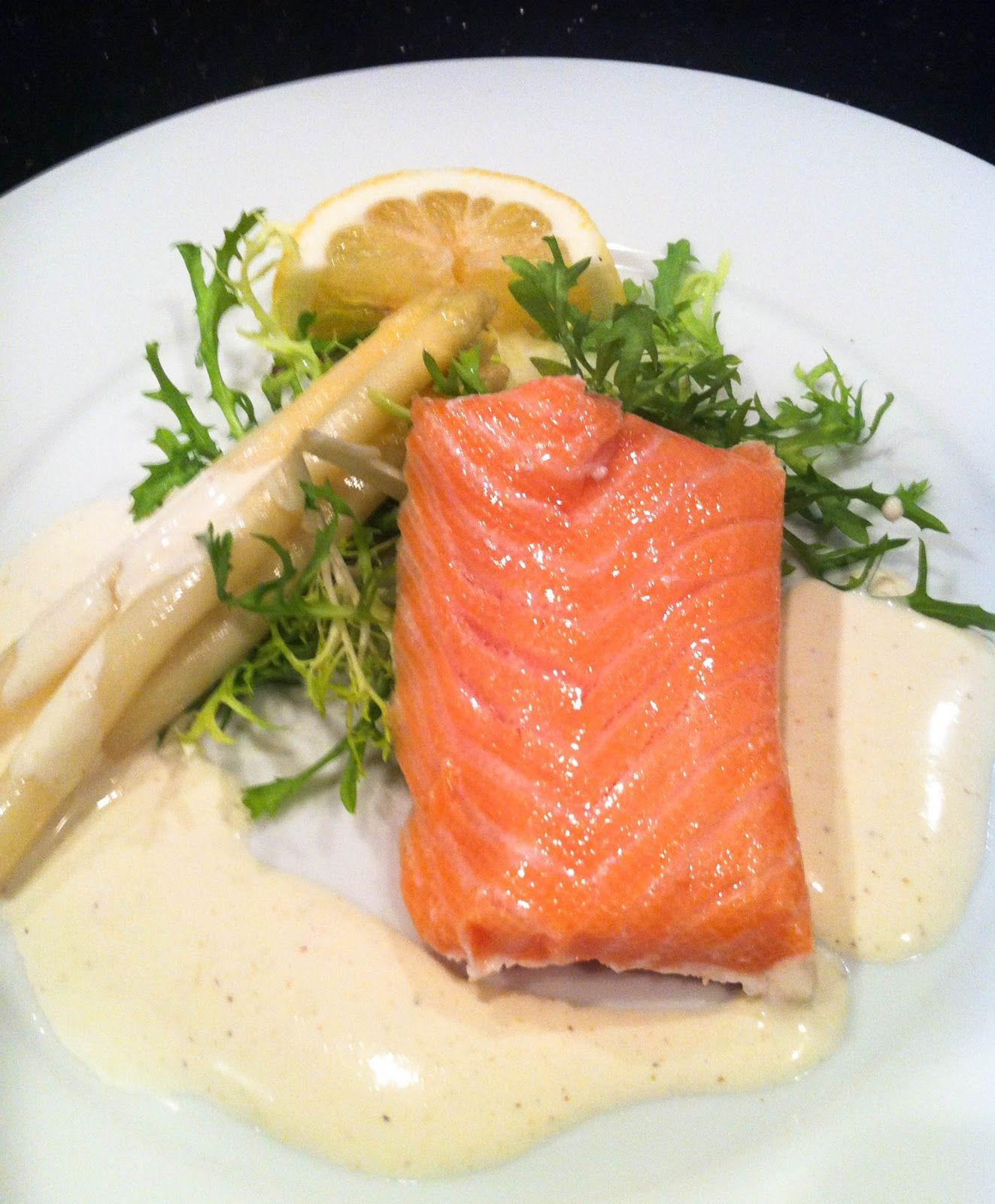 Sous Vide Smoked Salmon
 Sous vide salmon served cold Shadow Chef