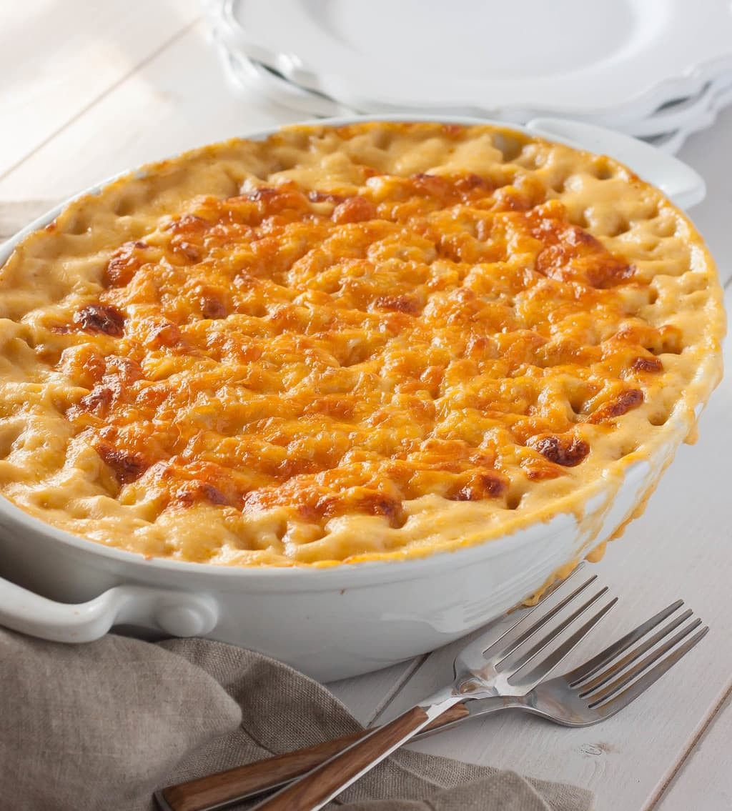 Southern Baked Macaroni And Cheese Recipes
 Perfect Southern Baked Macaroni and Cheese Basil And Bubbly