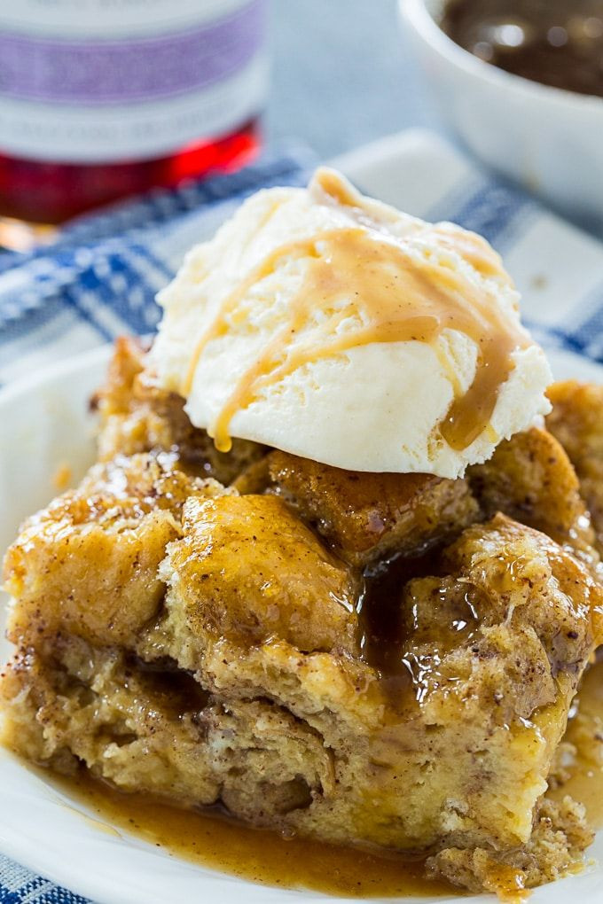 Southern Bread Pudding With Rum Sauce
 Crock Pot Bread Pudding with Buttered Rum Sauce