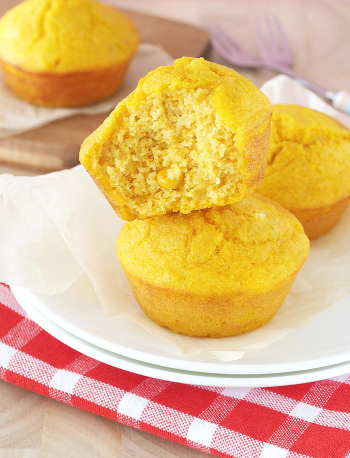 Southern Cornbread Muffins
 Southern Style Cornbread Muffins The Breakfast Drama Queen