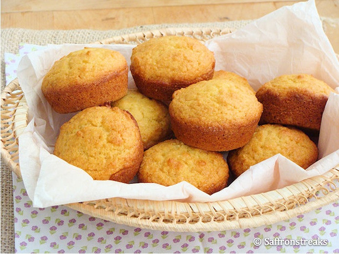 Southern Cornbread Muffins
 southern honey cornbread muffins