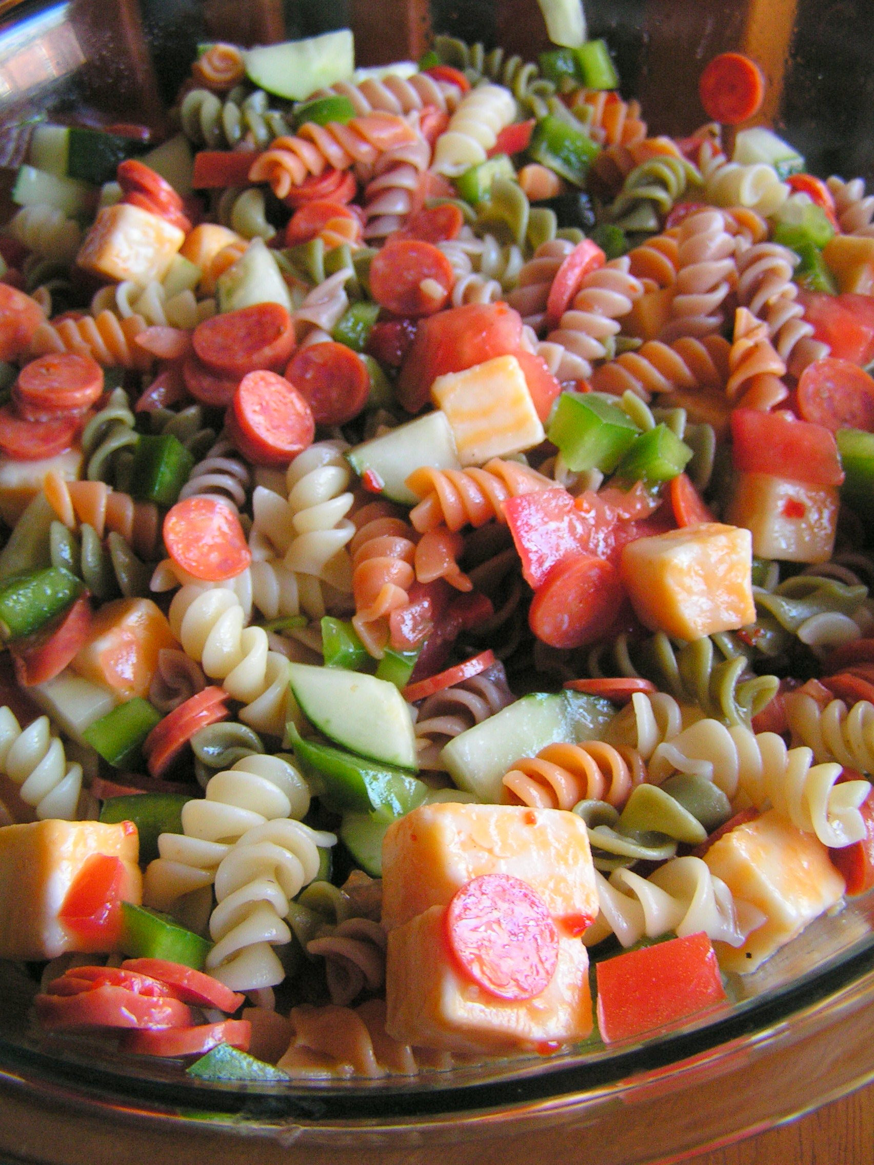 Spaghetti Salad With Salad Supreme
 Supreme Pasta Salad