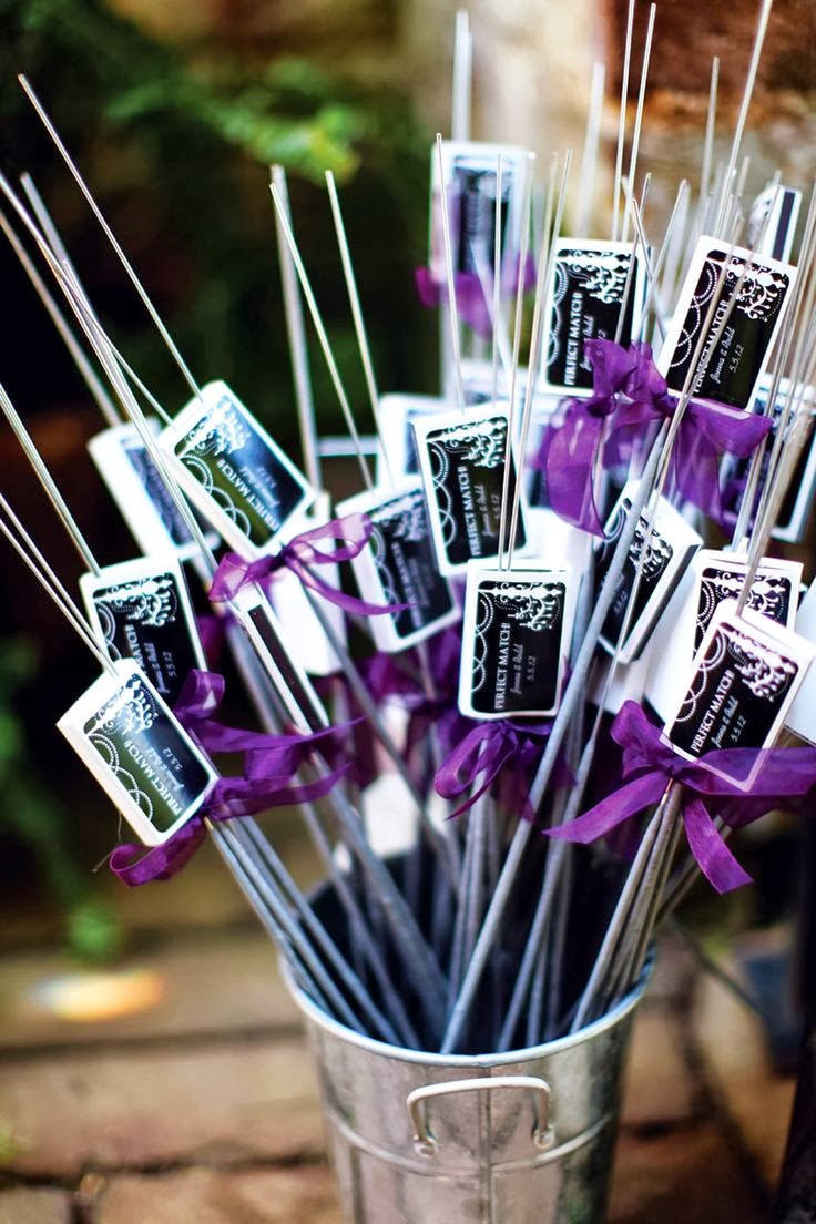 Sparklers As Wedding Favors
 ViP Wedding Sparklers Last Minute Wedding Favors