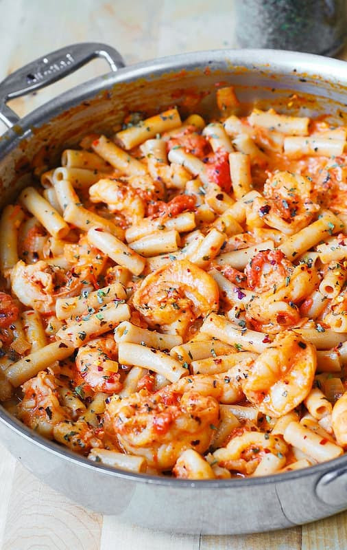 Spicy Shrimp Pasta With Red Sauce
 Spicy Shrimp Pasta in Garlic Tomato Cream Sauce Julia s