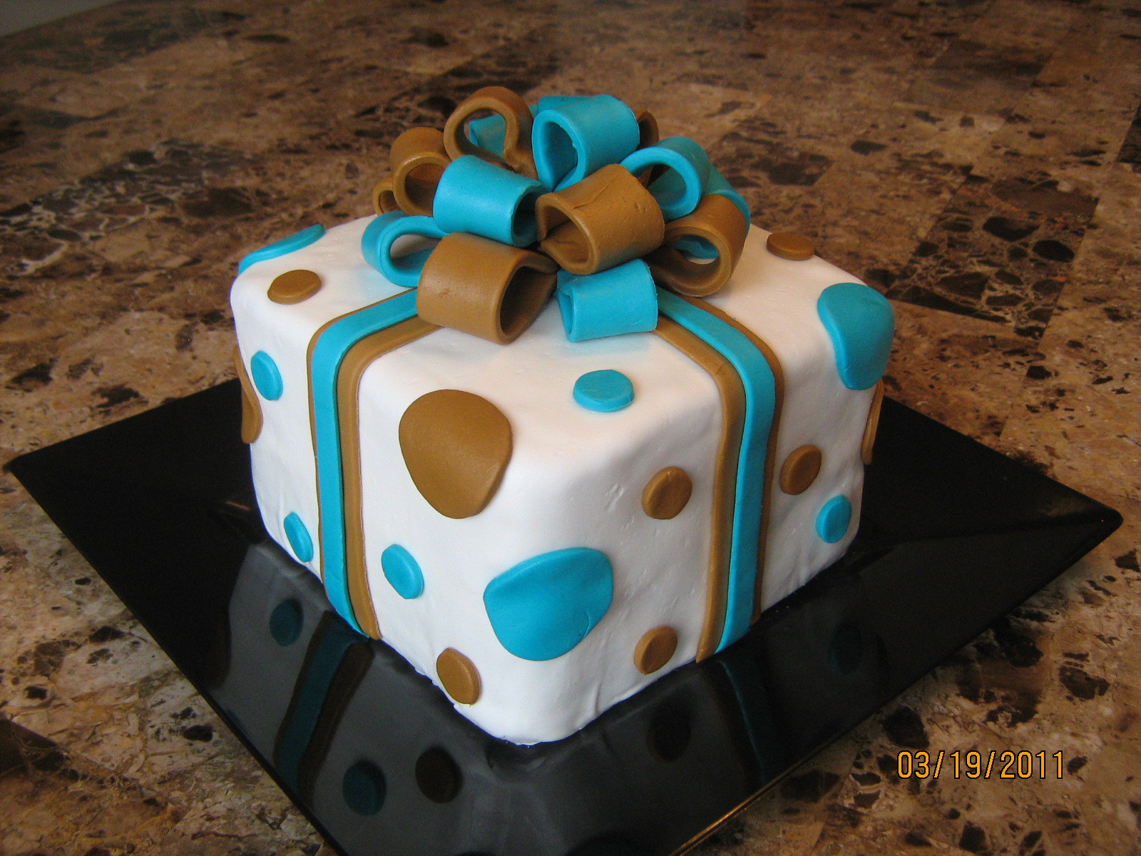 Square Birthday Cakes
 e Cake Wonders Happy Birthday Square Cake with Bow