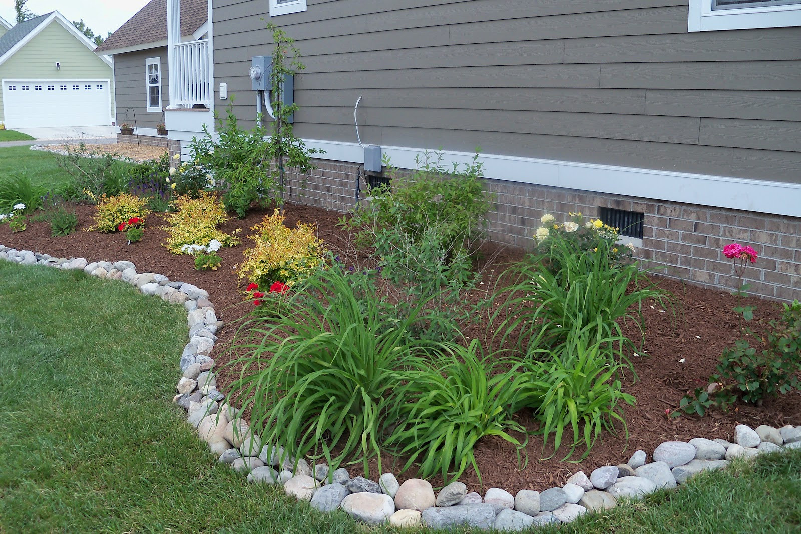 Stone Landscape Edging
 Dr Dan s Garden Tips Edging Options for Your Beds