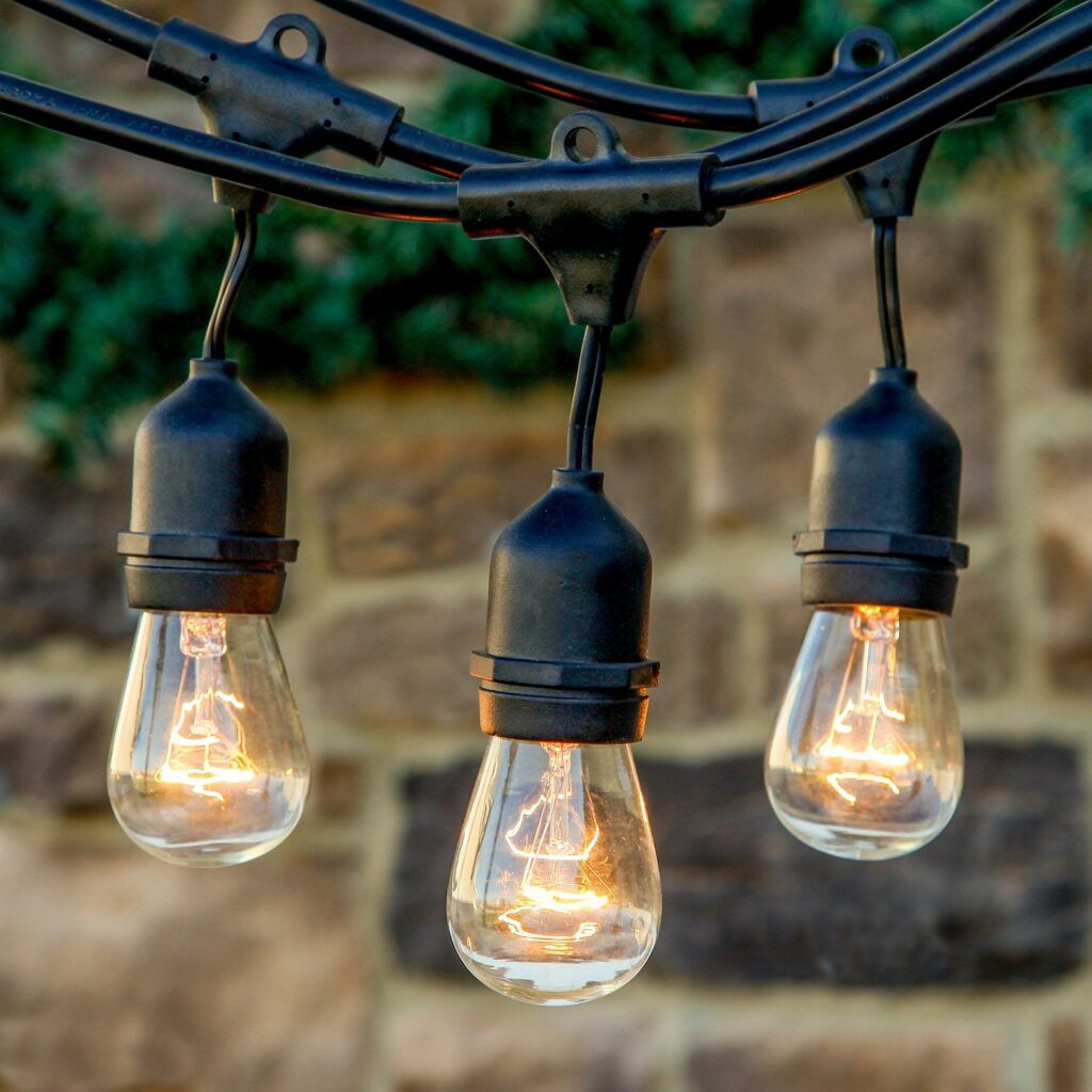 String Lights In Backyard
 Top Outdoor String Lights for the Holidays Teak Patio