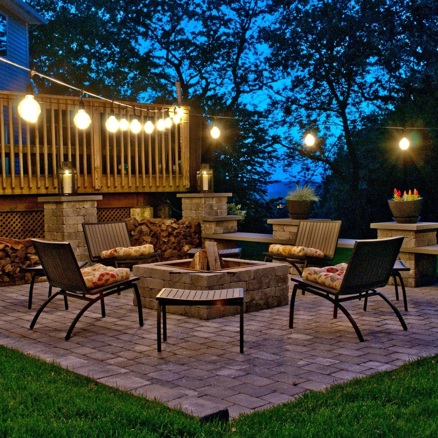 String Lights In Backyard
 Top Outdoor String Lights for the Holidays Teak Patio