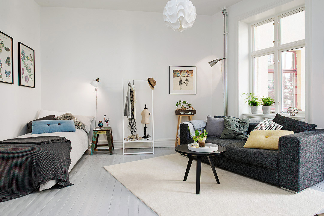 Studio Living Room Ideas
 Delightful e Room Studio Apartment in Gothenburg