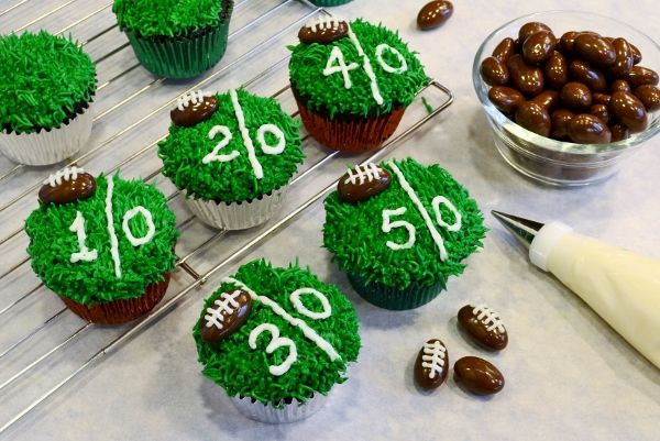 Super Bowl Cupcake Recipes
 Championship Chocolate Cupcakes Recipe & Tutorial by