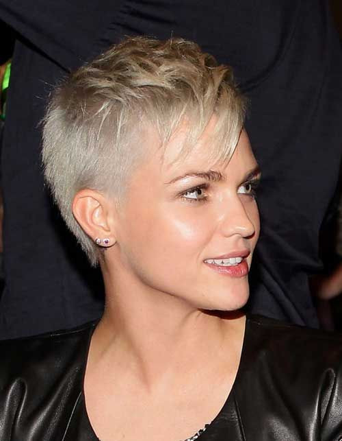 Super Short Female Haircuts
 21 Gorgeous Super Short Hairstyles for Women
