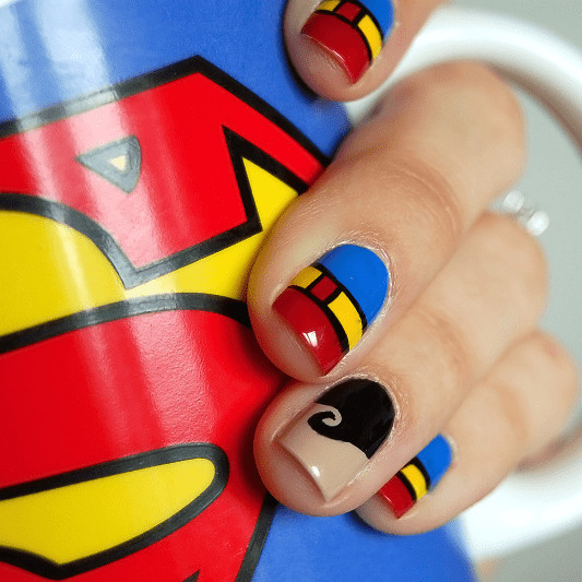 Superman Nail Art
 Superman Nail Art