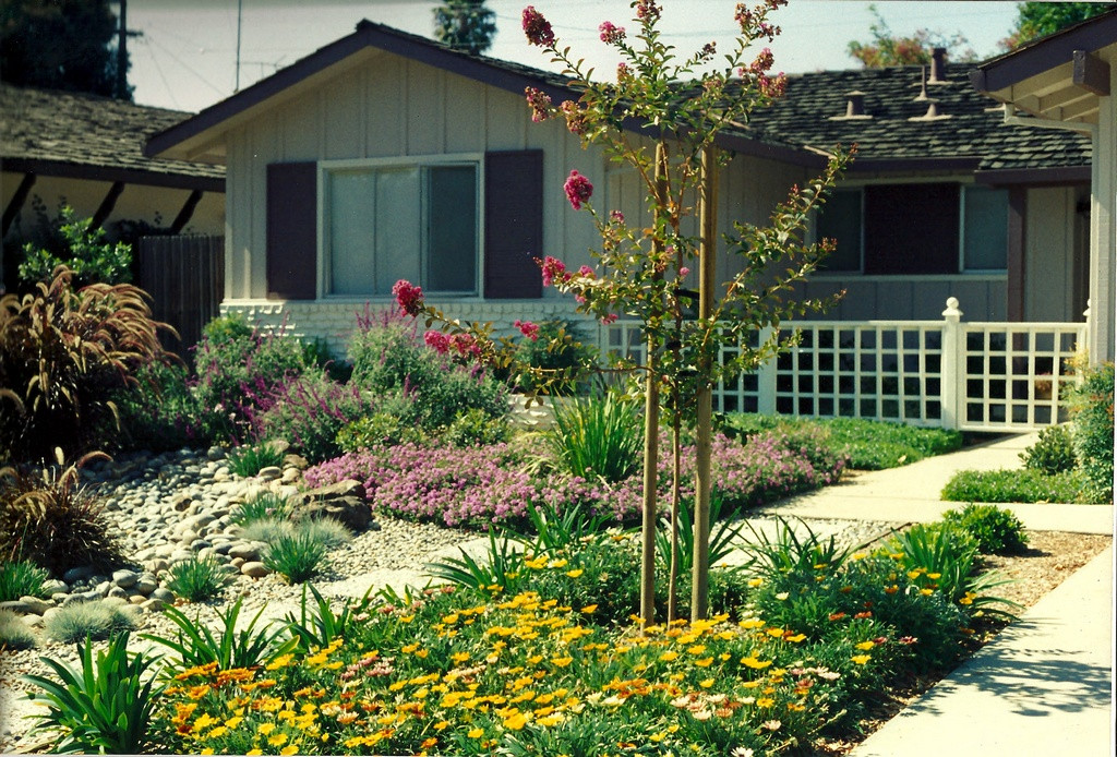 Sustainable Landscape Design
 Sustainable Landscape Design for residential lawns
