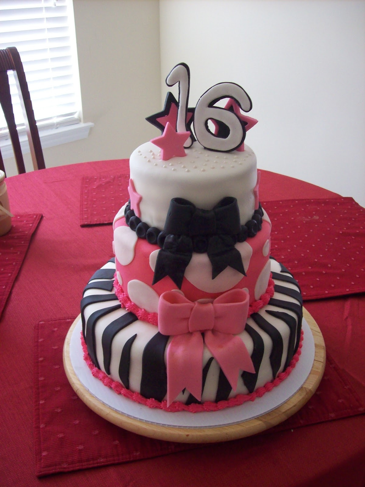 Sweet 16 Birthday Cakes
 Cakesby Zana Sweet 16 Birthday Cake