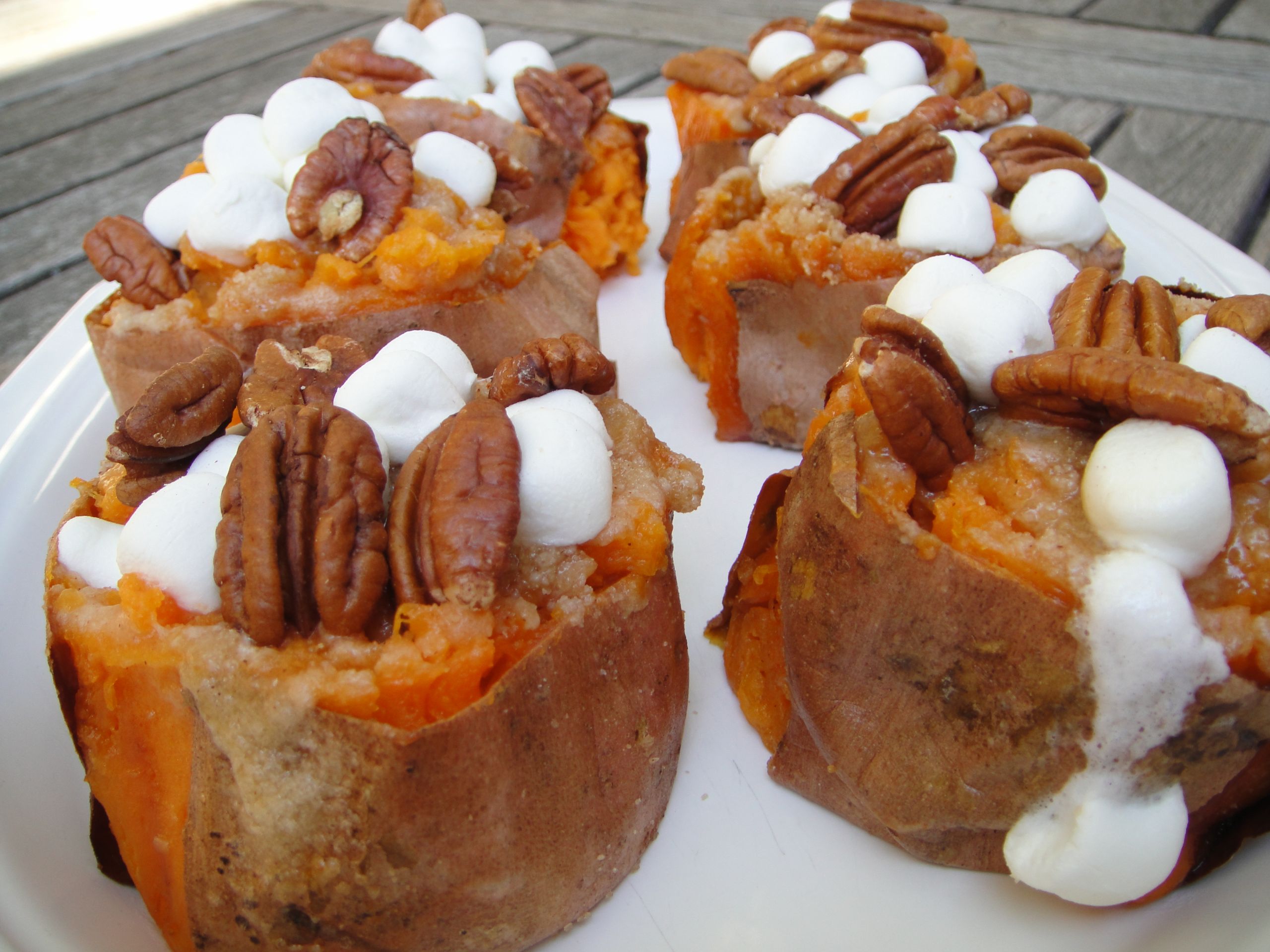 Sweet Potato And Marshmallow
 Baked Sweet Potato with Marshmallows and Brown Sugar