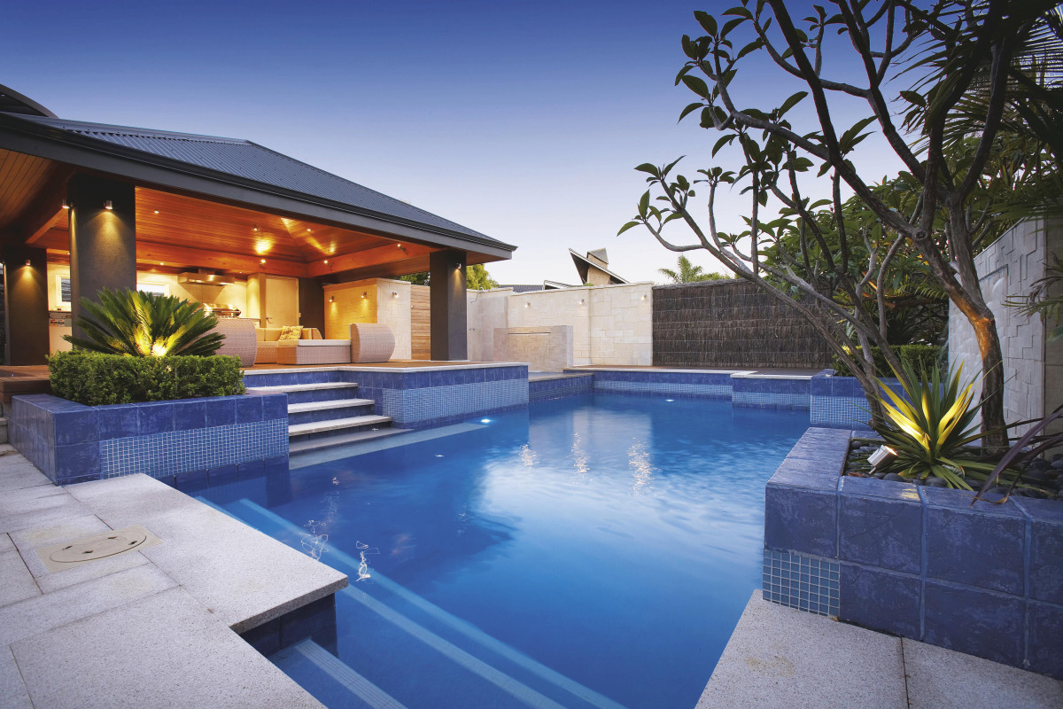 Swimming Pool Landscape Designs
 Backyard Landscaping Ideas Swimming Pool Design