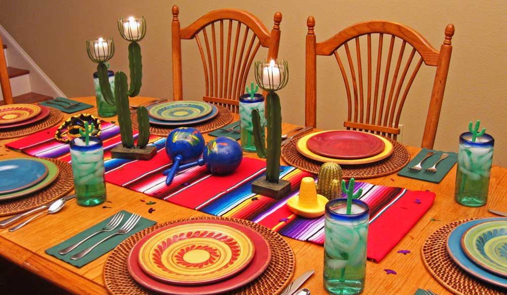 Table Decoration Ideas For Dinner Party
 Dinner Party Centerpieces