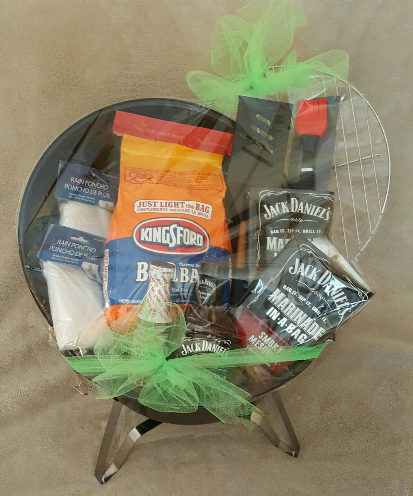 Tailgating Gift Basket Ideas
 Tailgating t basket