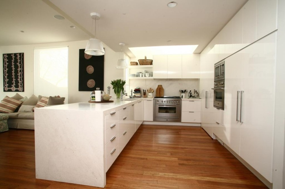 Tall White Kitchen Cabinets
 Tall white kitchen cabinet up to ceiling in Kitchen