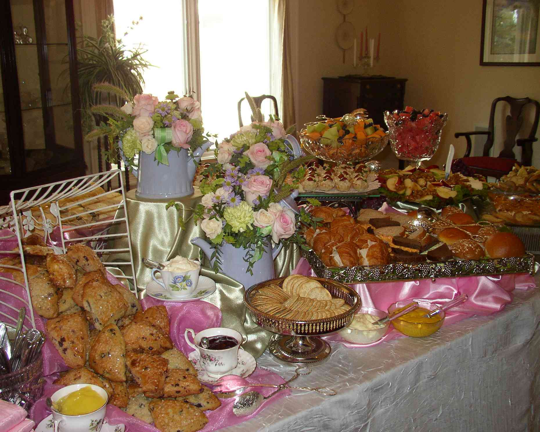 Tea Party Ideas Adults
 How to Prepare a Tea Party for a Crowd TEA PARTY GIRL