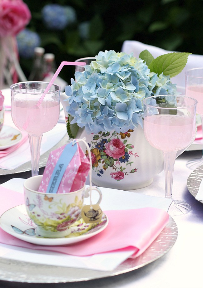 Tea Party Ideas
 Ideas For A Little Girls Tea Party Celebrations at Home