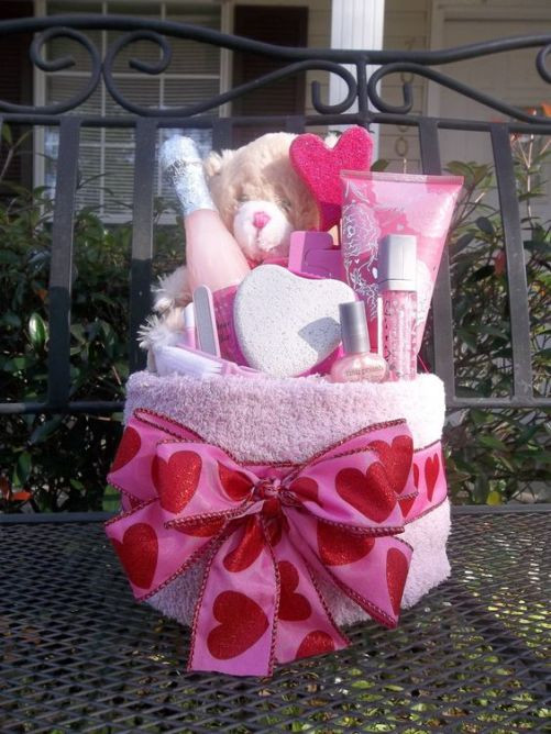 Teen Valentine Gift Ideas
 25 DIY Valentine s Day Gift Ideas Teens Will Love