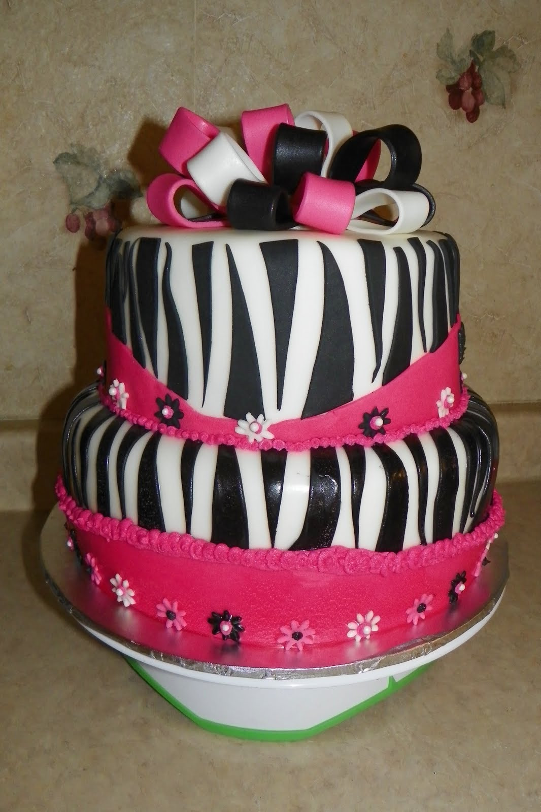 Teenage Birthday Cakes
 MAV Cakes Girly Birthday Cakes Teens