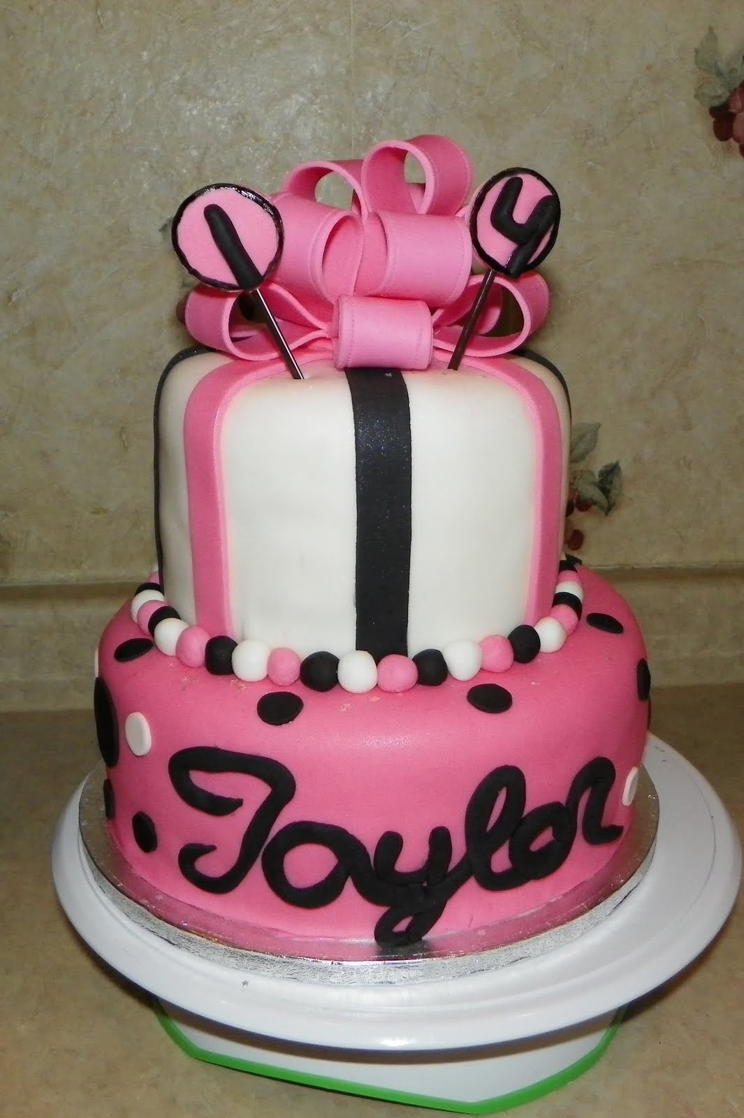 Teenage Birthday Cakes
 MAV Cakes Girly Birthday Cakes Teens