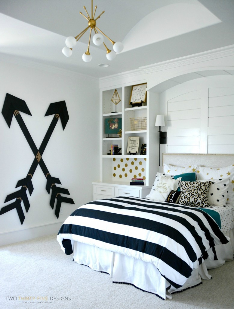 Teenage Girl Bedroom Design
 Teen Girl Bedding That Will Totally Transform With The