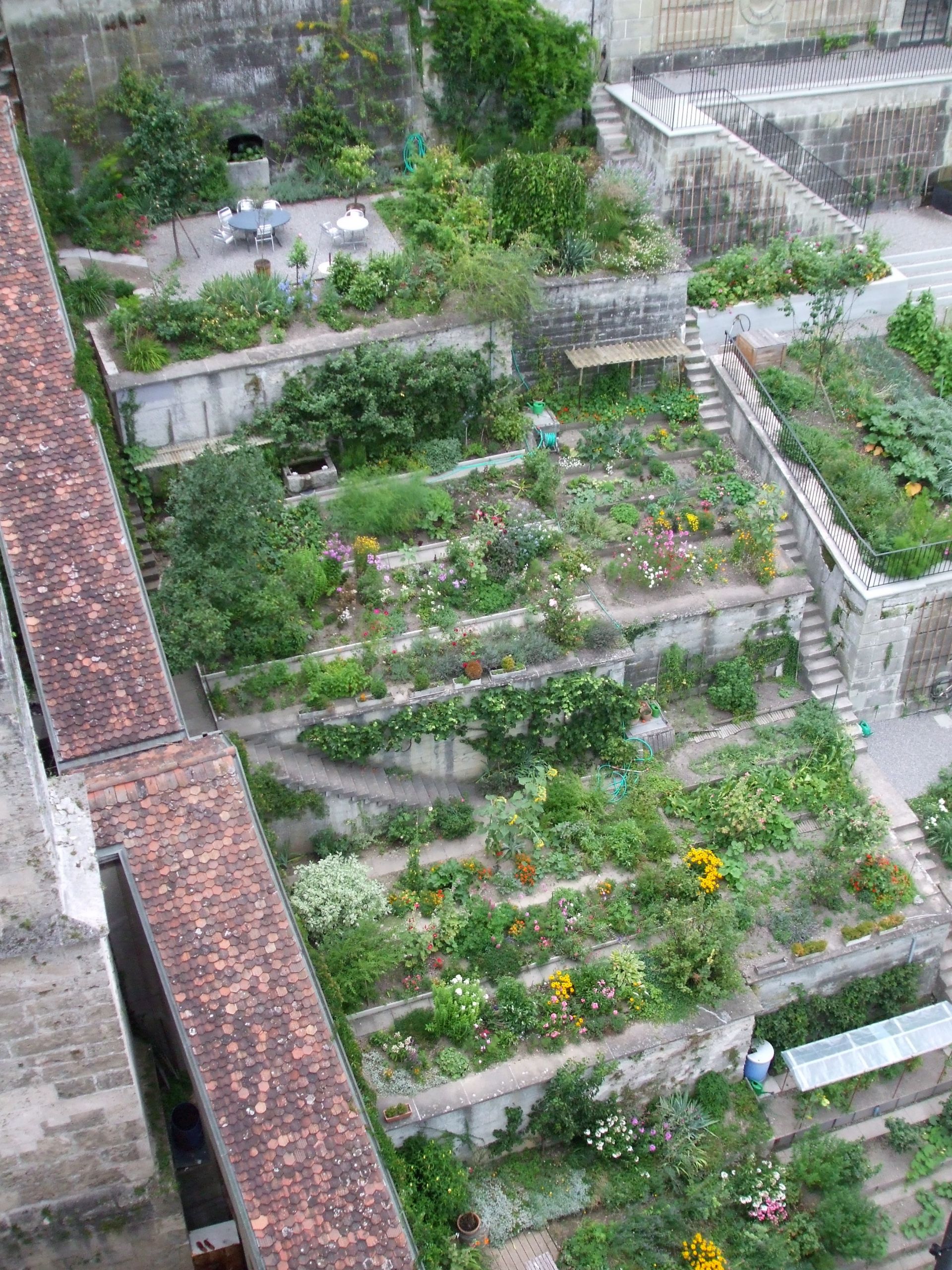 Terrace Landscape How To
 The Terraced Gardens of Beatrice von Wattenwyl Haus [BERN