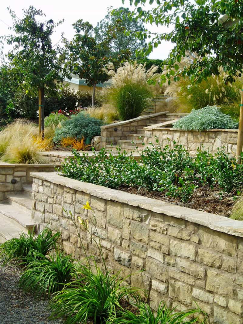 Terrace Landscaping Ideas
 How To Turn A Steep Backyard Into A Terraced Garden