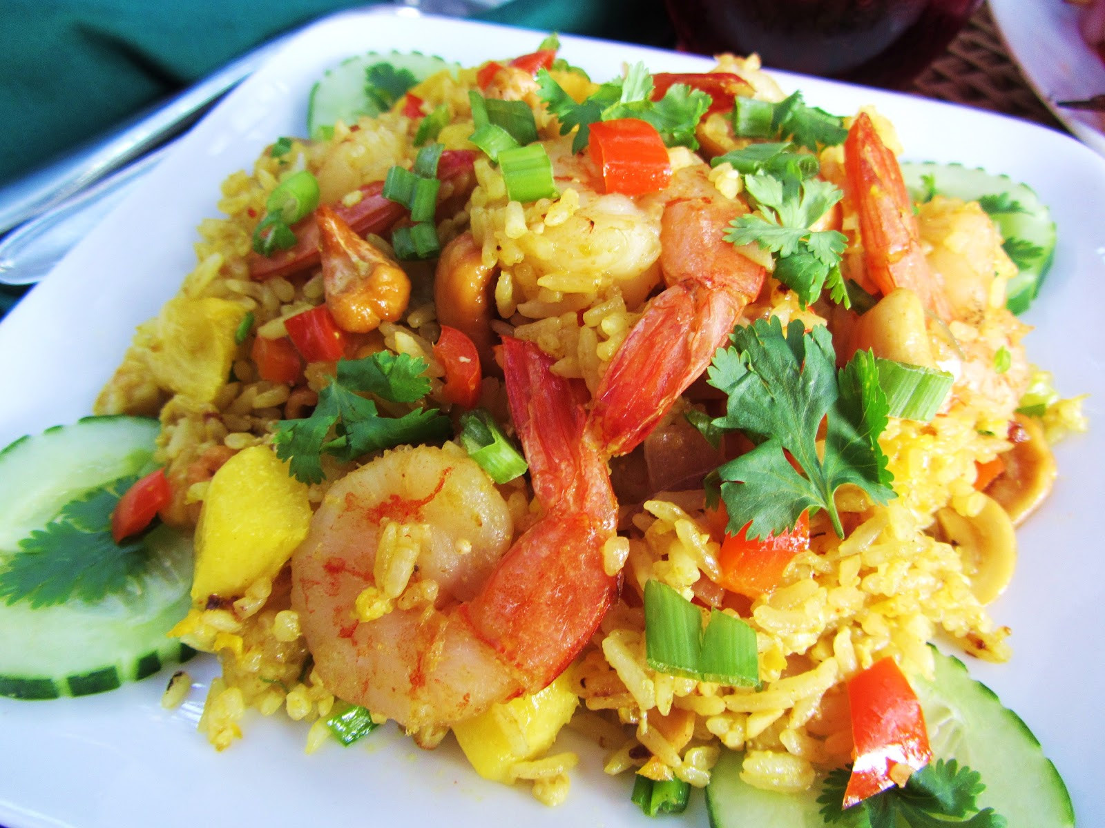Thai Pineapple Fried Rice With Shrimp
 Let s eat mple Thai Pineapple Fried Rice with Shrimp