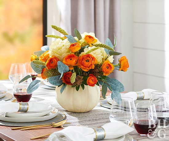 Thanksgiving Flower Centerpiece
 Pretty Thanksgiving Centerpieces