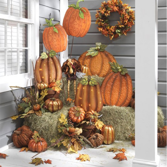 Thanksgiving Porch Decorations
 57 Cozy Thanksgiving Porch Décor Ideas DigsDigs